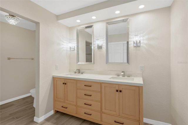 7520 SUNSHINE SKYWAY LANE S P5, St Petersburg, FL 33711