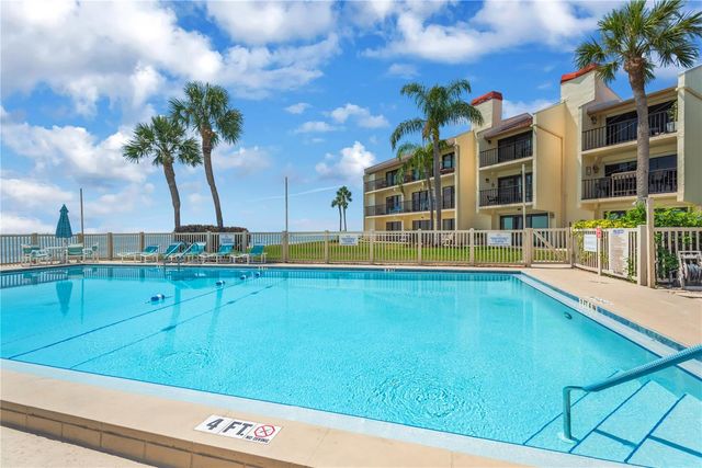 7520 SUNSHINE SKYWAY LANE S P5, St Petersburg, FL 33711