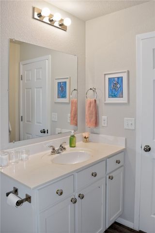 2407 Maplewood Avenue, Lowell, AR 72745