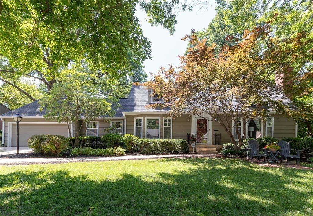 3921 W 58 Street, Fairway, KS 66205