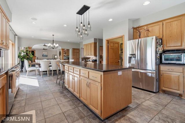 17816 93rd Place N, Maple Grove, MN 55311