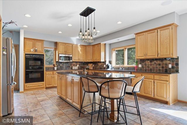 17816 93rd Place N, Maple Grove, MN 55311