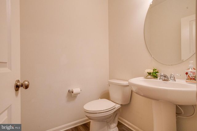 17 BARNHART CIR, Mechanicsburg, PA 17050