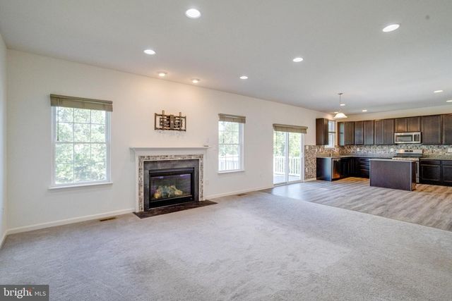 17 BARNHART CIR, Mechanicsburg, PA 17050