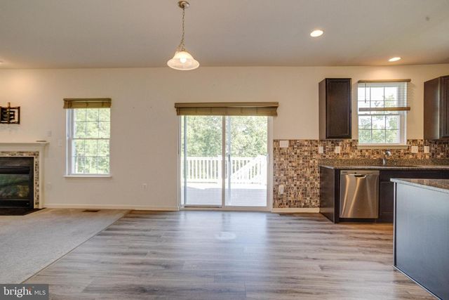 17 BARNHART CIR, Mechanicsburg, PA 17050