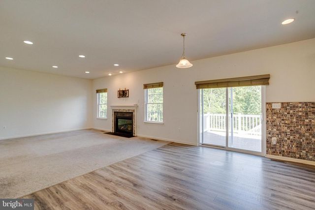 17 BARNHART CIR, Mechanicsburg, PA 17050