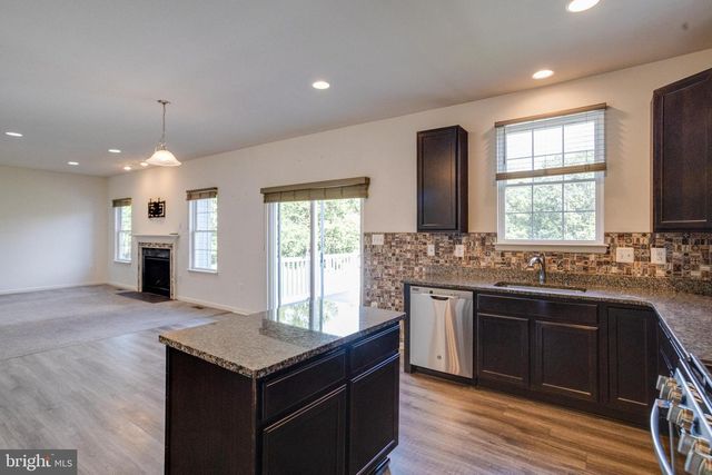17 BARNHART CIR, Mechanicsburg, PA 17050