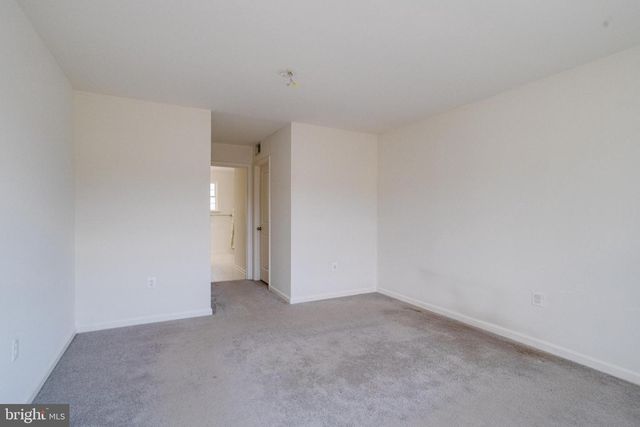 17 BARNHART CIR, Mechanicsburg, PA 17050