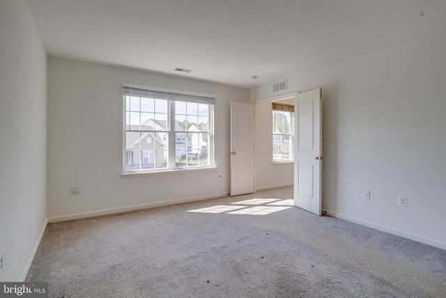 17 BARNHART CIR, Mechanicsburg, PA 17050
