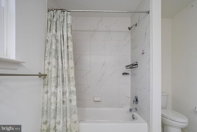17 BARNHART CIR, Mechanicsburg, PA 17050