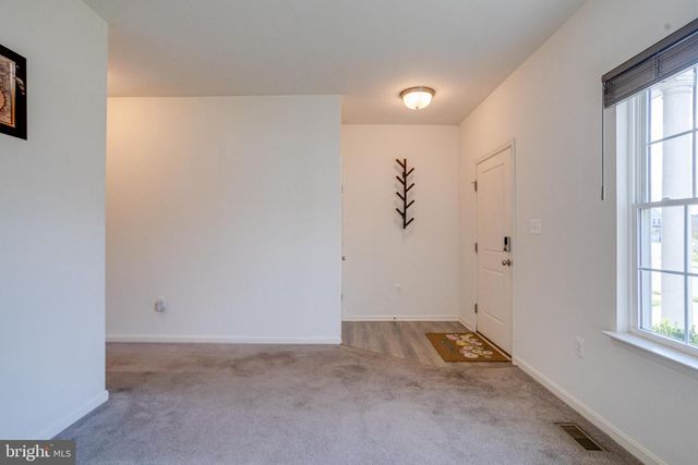17 BARNHART CIR, Mechanicsburg, PA 17050