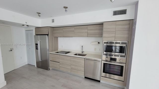 6620 INDIAN CREEK DR 104, Miami Beach, FL 33141