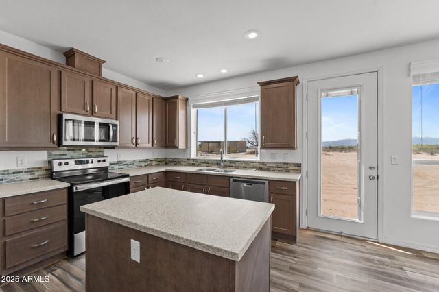 20909 W BRADLEY Road, Wittmann, AZ 85361