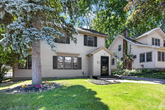 1927 Whites Road, Kalamazoo, MI 49008