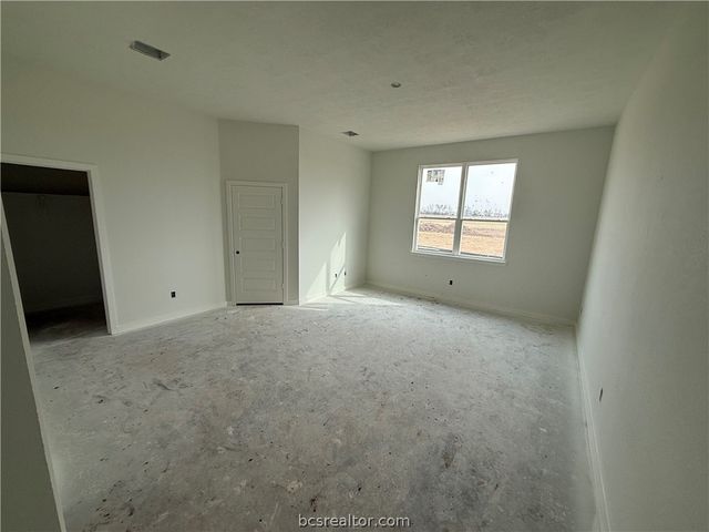 1535 Birdie Court, Navasota, TX 77868