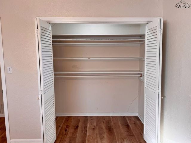 4200 UNIVERSITY AVENUE, Wichita Falls, TX 76308