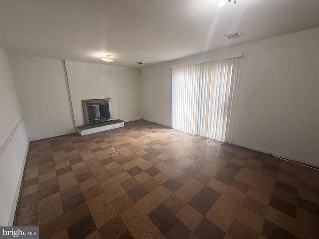 1106 BURKETON RD, Hyattsville, MD 20783