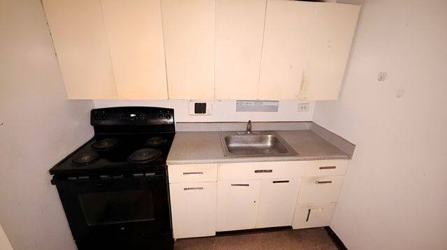 7337 S South Shore Drive 1212, Chicago, IL 60649
