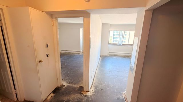 7337 S South Shore Drive 1212, Chicago, IL 60649
