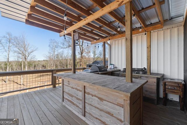 1351 Parker Hill Church Road NE, Toomsboro, GA 31090