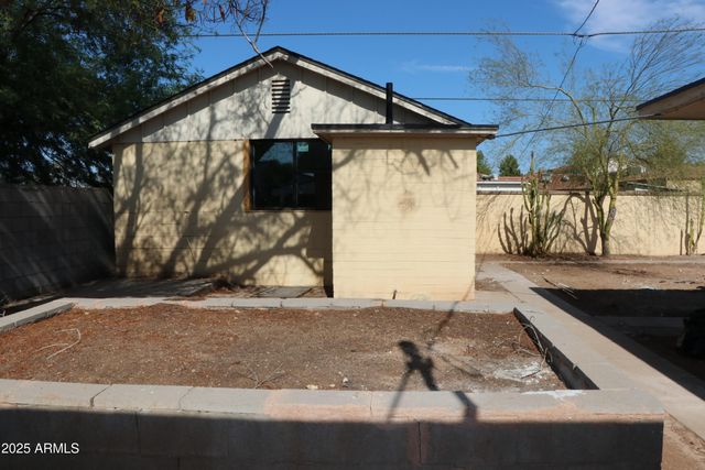 1913 N 22ND Place, Phoenix, AZ 85006