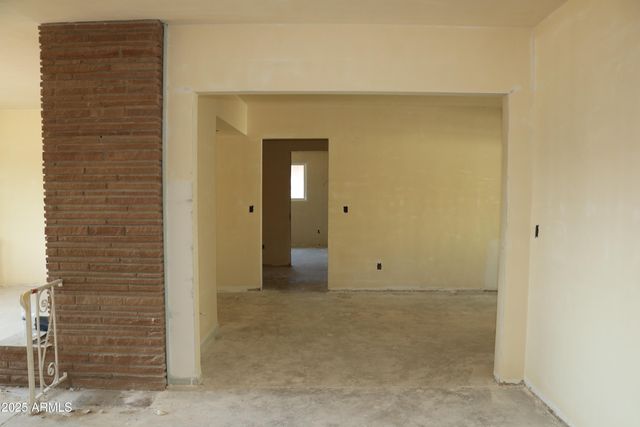 1913 N 22ND Place, Phoenix, AZ 85006