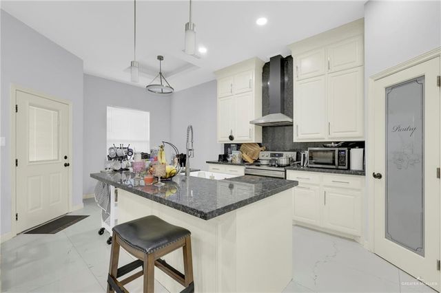 101 Lunar Drive, Donna, TX 78537