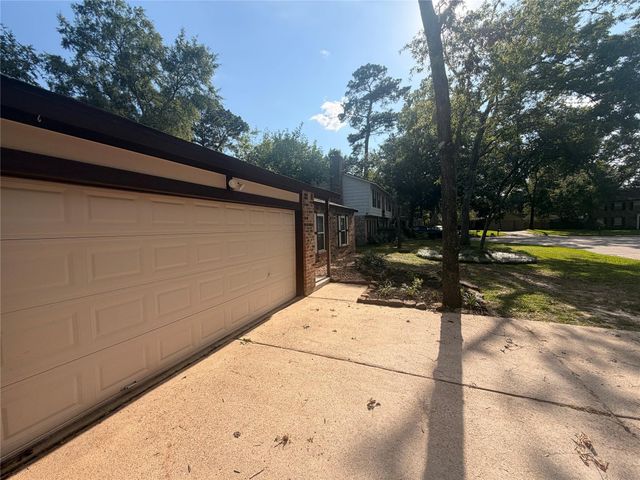 3214 Big Spruce Drive, Houston, TX 77339