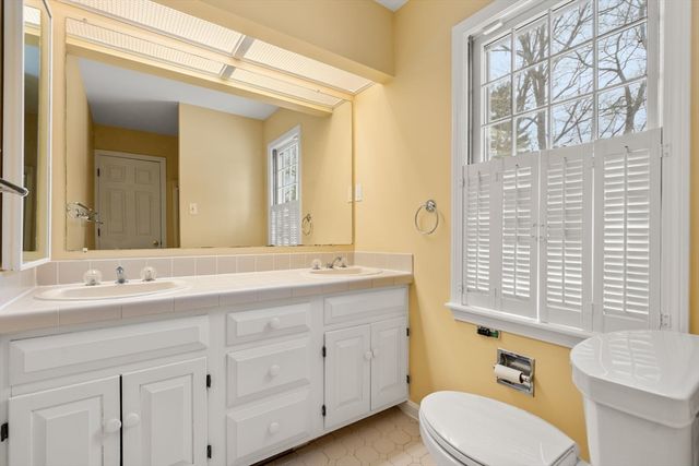 173 Conant Rd, Weston, MA 02493