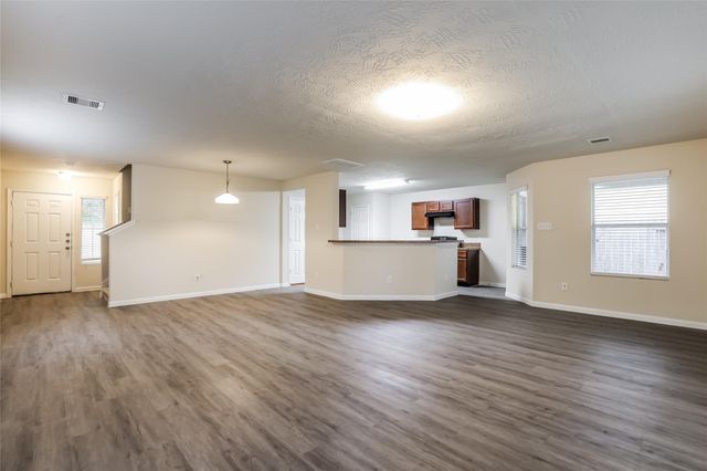 12716 Rio Nueces Lane, Rosharon, TX 77583