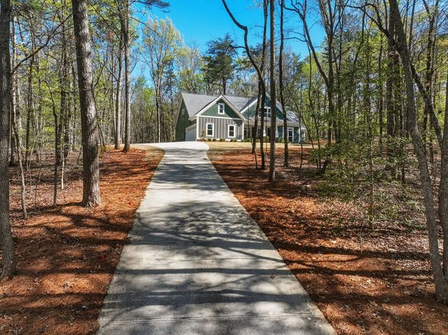 320 Fern Park Drive, Dawsonville, GA 30534