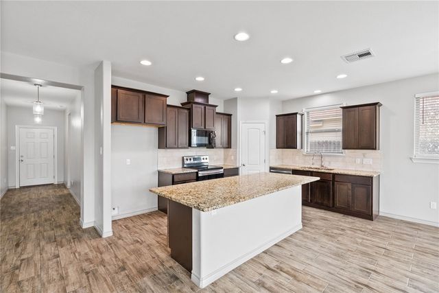 3406 Angelina St, Corpus Christi, TX 78414