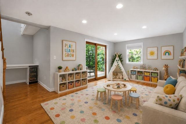 29 Summer St, Sudbury, MA 01776