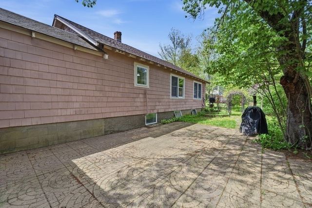 29 Summer St, Sudbury, MA 01776