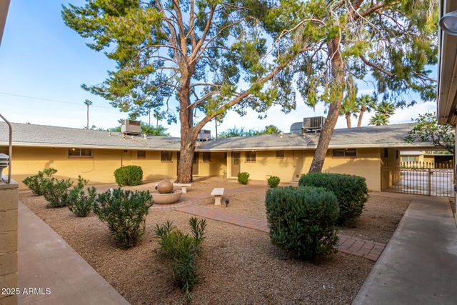 6242 N 12TH Place 2, Phoenix, AZ 85014