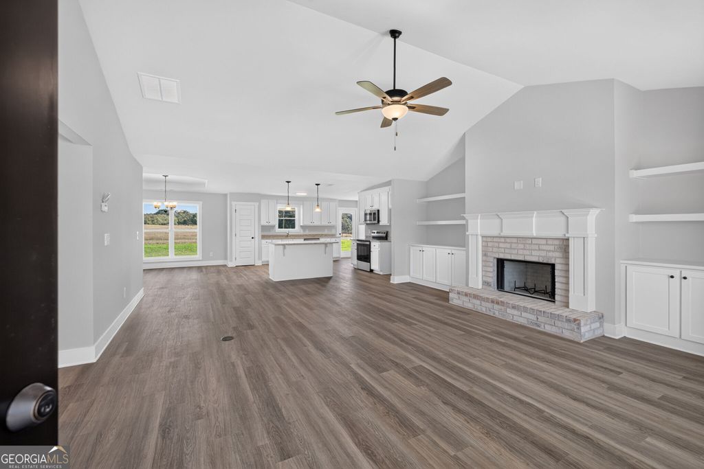 424 Seashell Court 18, Statham, GA 30666 — photo 4