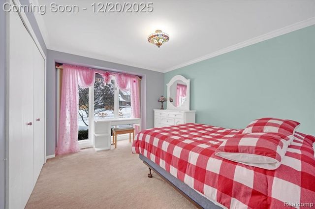 6845 Serenity Drive, Troy, MI 48098