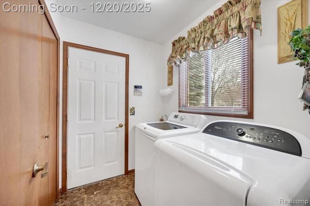 6845 Serenity Drive, Troy, MI 48098