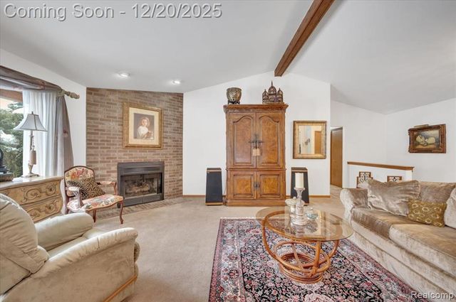 6845 Serenity Drive, Troy, MI 48098