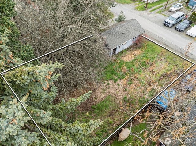 9017 12th Avenue S, Seattle, WA 98108