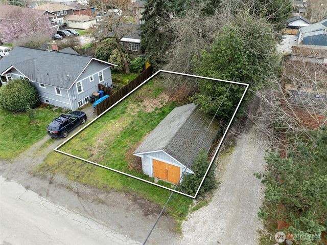 9017 12th Avenue S, Seattle, WA 98108