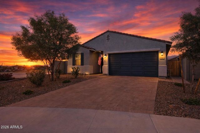 5902 N 199th Lane, Litchfield Park, AZ 85340