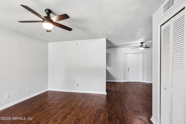 4979 TAN Street, Jacksonville, FL 32258