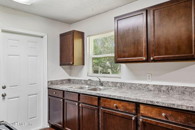 4979 TAN Street, Jacksonville, FL 32258