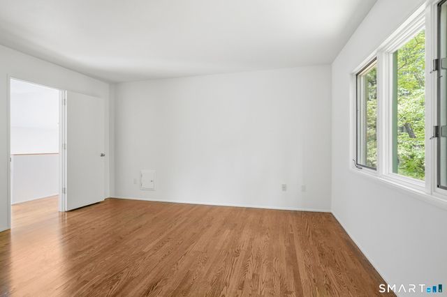 57 Grouse Lane, Woodbridge, CT 06525