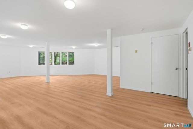 57 Grouse Lane, Woodbridge, CT 06525