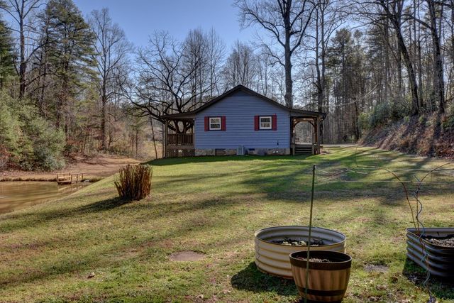100 Saga Mountain Road, Tiger, GA 30576
