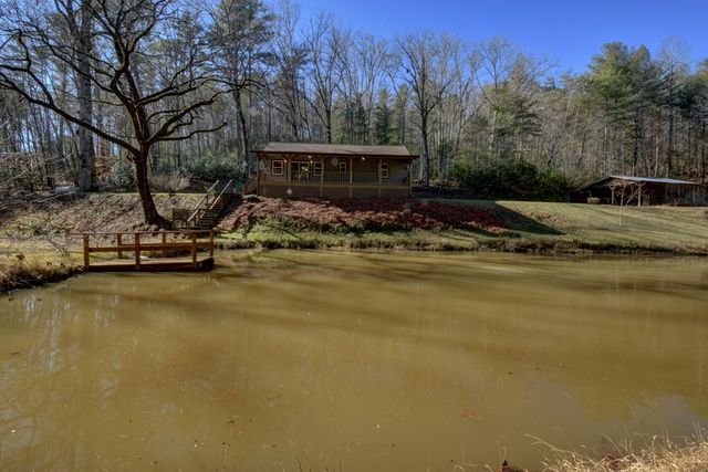 100 Saga Mountain Road, Tiger, GA 30576