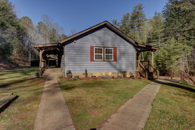 100 Saga Mountain Road, Tiger, GA 30576