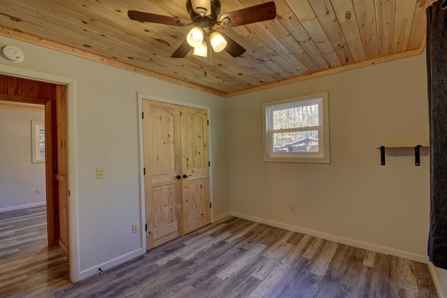 100 Saga Mountain Road, Tiger, GA 30576